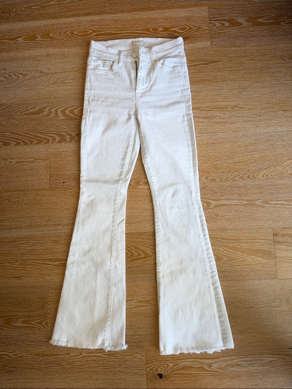 MOTHER White Weekender flare jeans